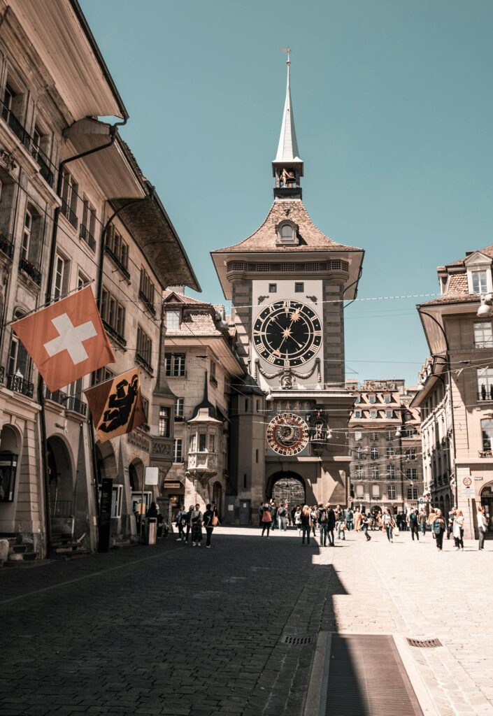 Investing in Swiss real estate in 2024 : a safe haven?